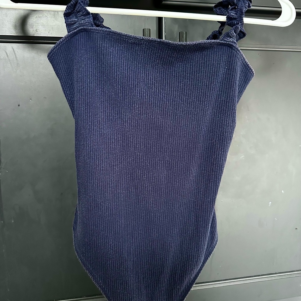 Aritzia bodysuit